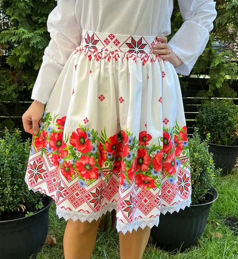Fusta traditionala Iustina