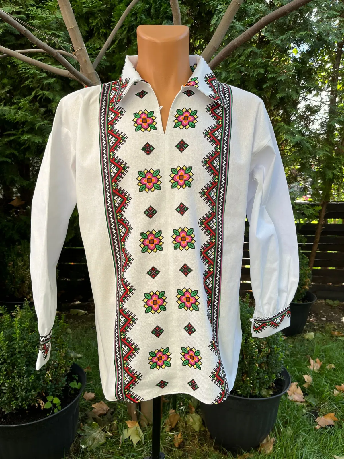 Ie traditionala Calin