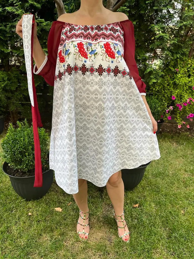 Rochie traditionala Anita