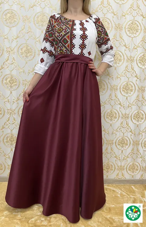 Rochie traditionala lunga Fabia
