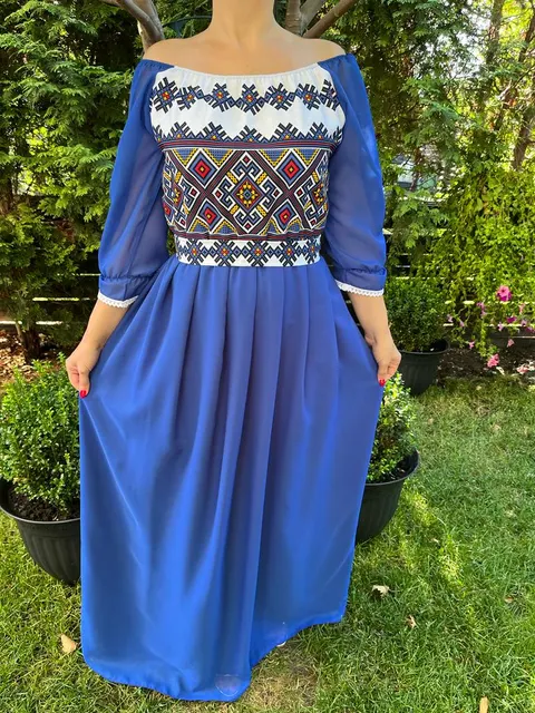 Rochie traditionala lunga Ema