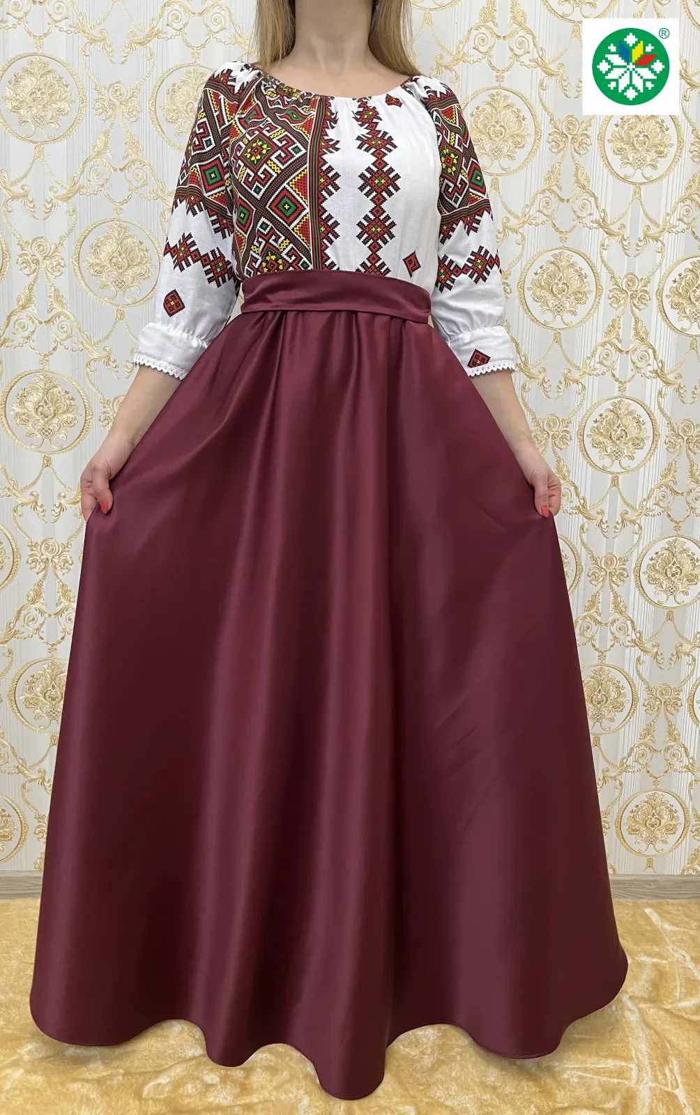 Rochie traditionala lunga Fabia