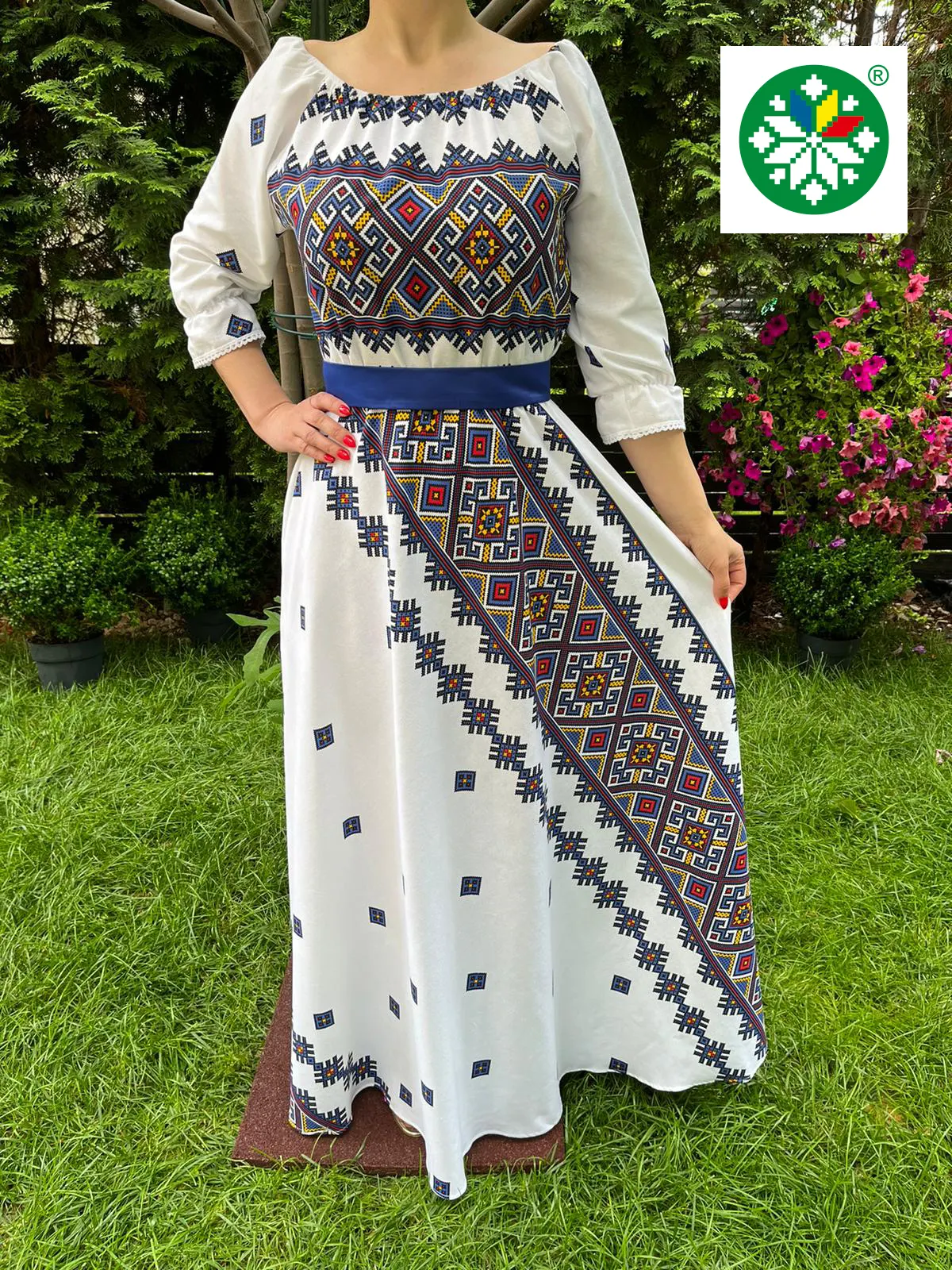 Rochie traditionala lunga Veronica