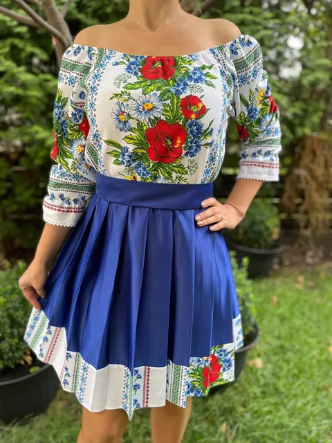 Rochie traditionala pliuri Sabina