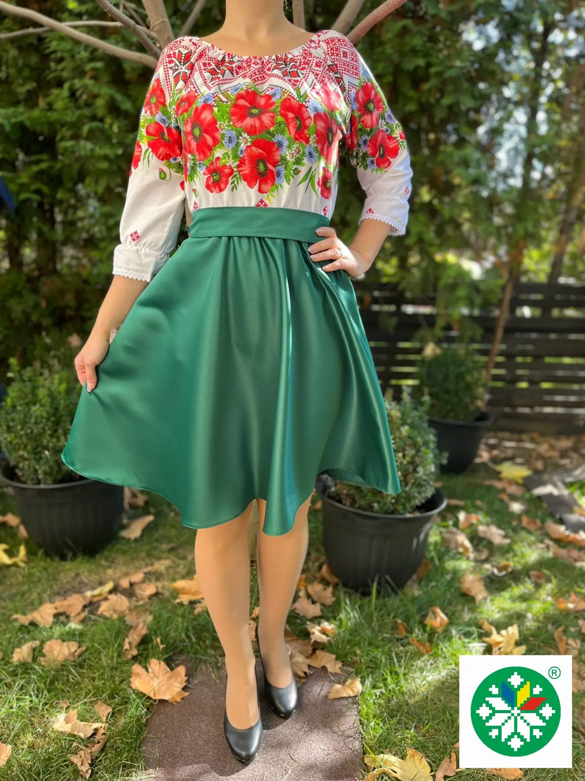 Rochie traditionala scurta Alberta
