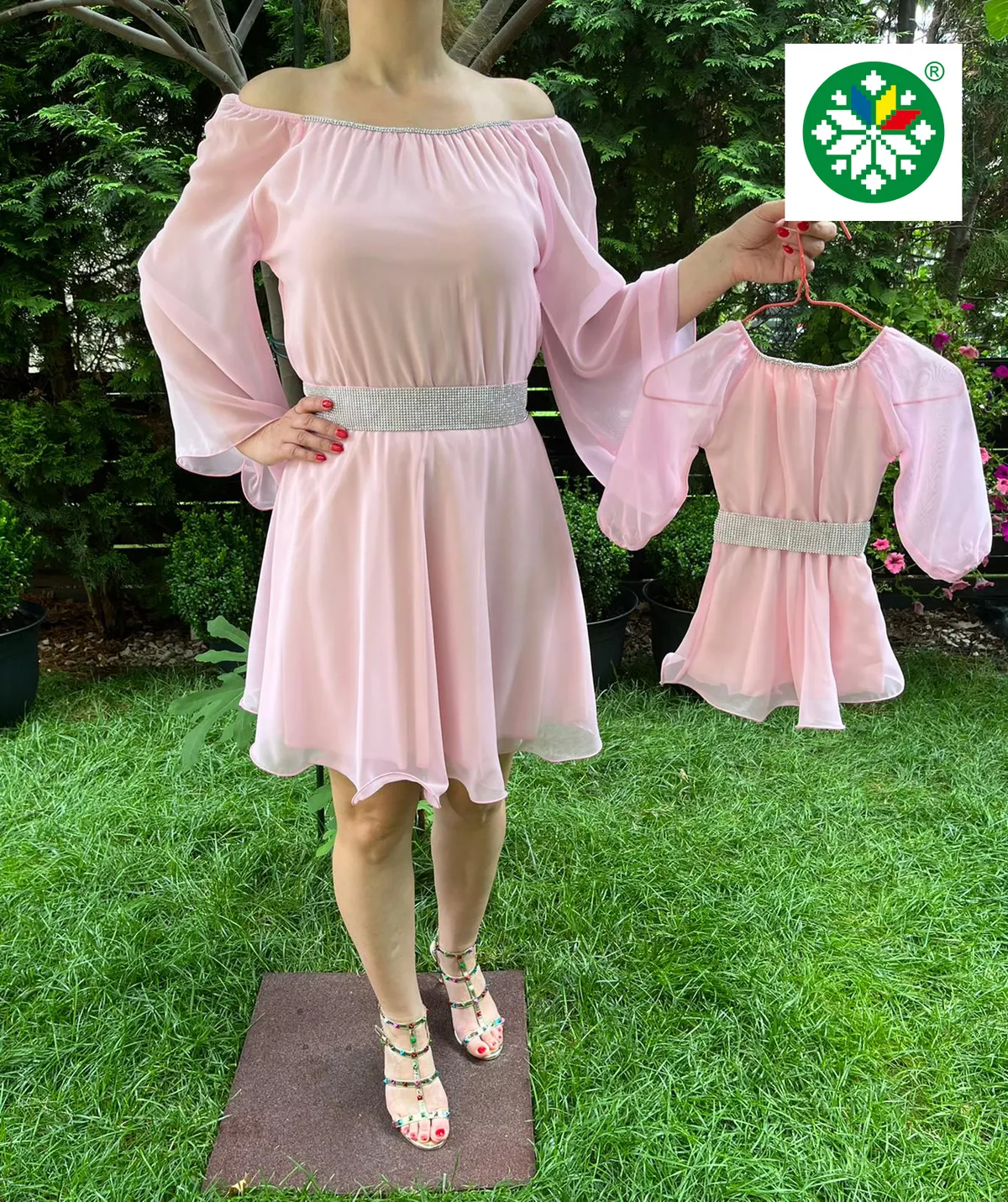 Set rochie scurta Ecaterina roz